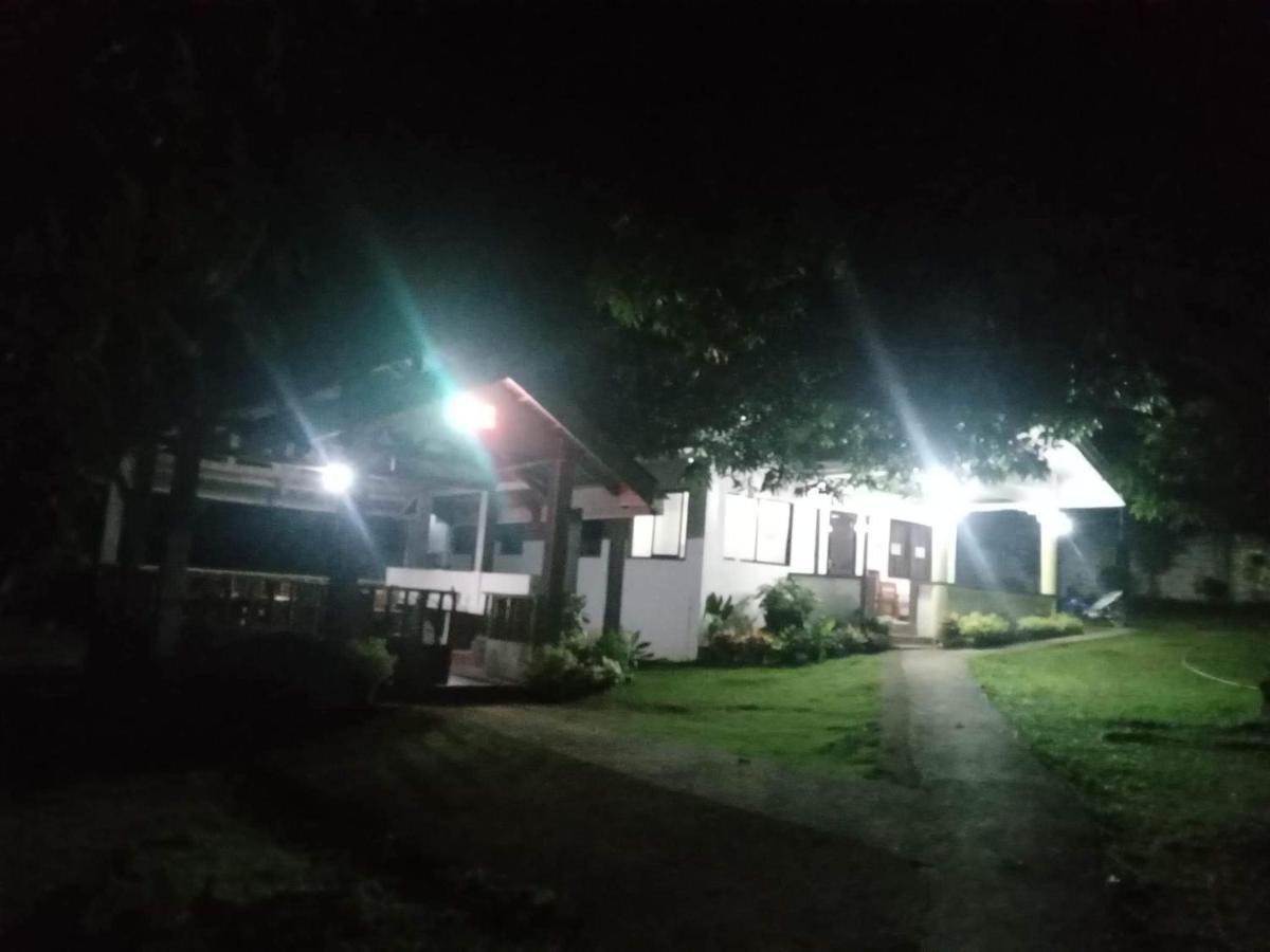 Balai Mariacaria Pension House Guindulman Exterior foto